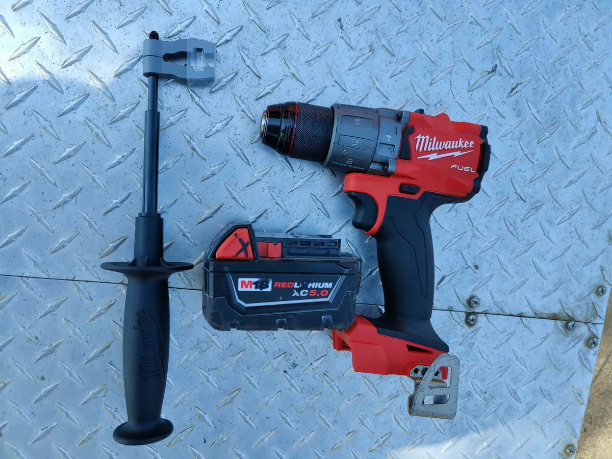 Milwaukee 2804 brushless deals