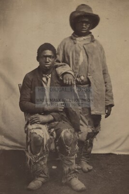 TWO ESCAPED AFRICAN AMERICAN SLAVES WEARING RAGGED CLOTHING 4X6 PHOTO POSTCARD