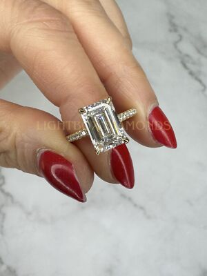 Unique Emerald Cut Diamond Engagement Ring VVS2 E 3.25 Carat Lab Grown IGI