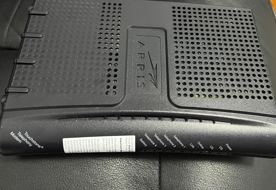 ARRIS TM604G Cable Telephony Modem Used - Image 3 of 4