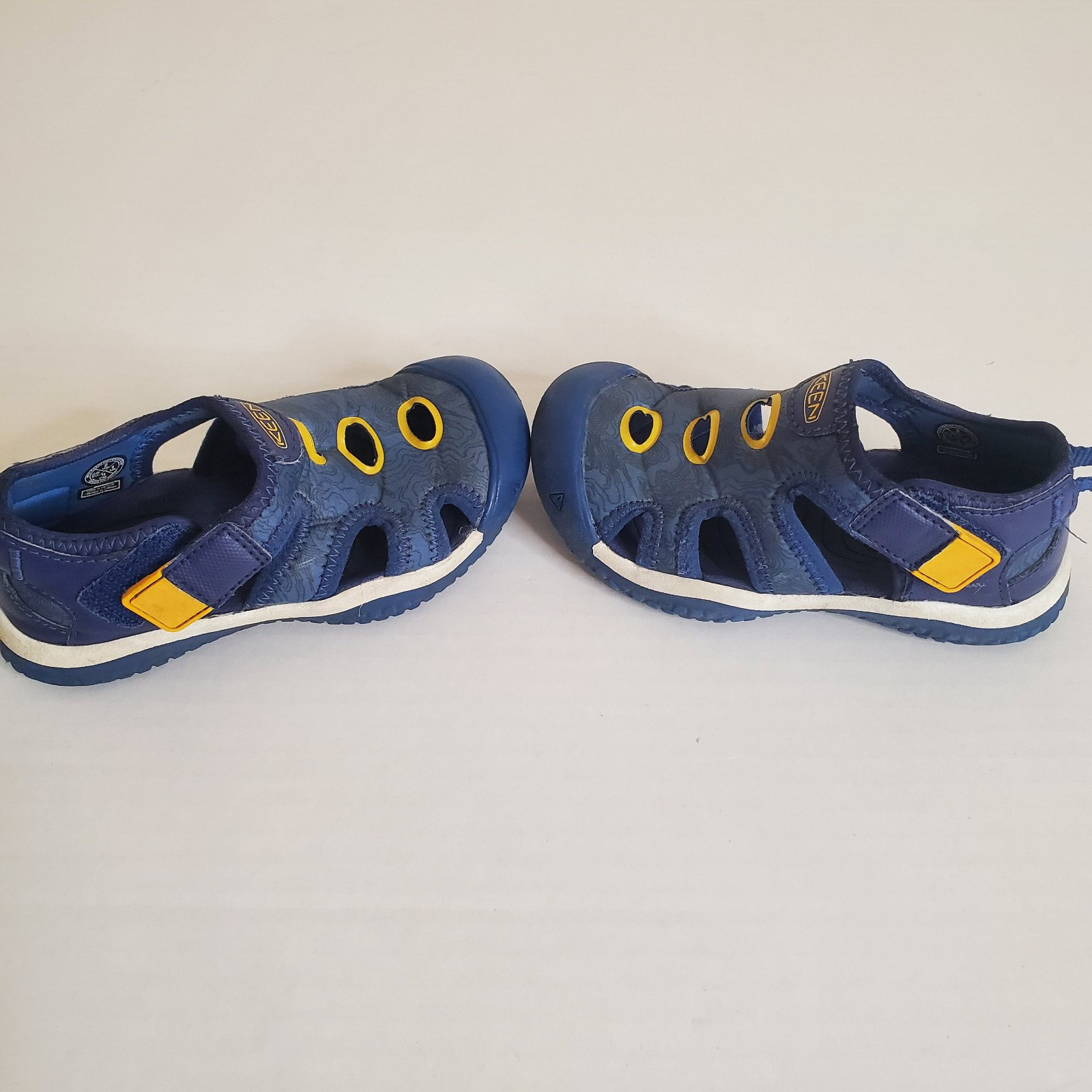 Sandali Keen Stingray punta chiusa blu giallo ragazzo taglia 9