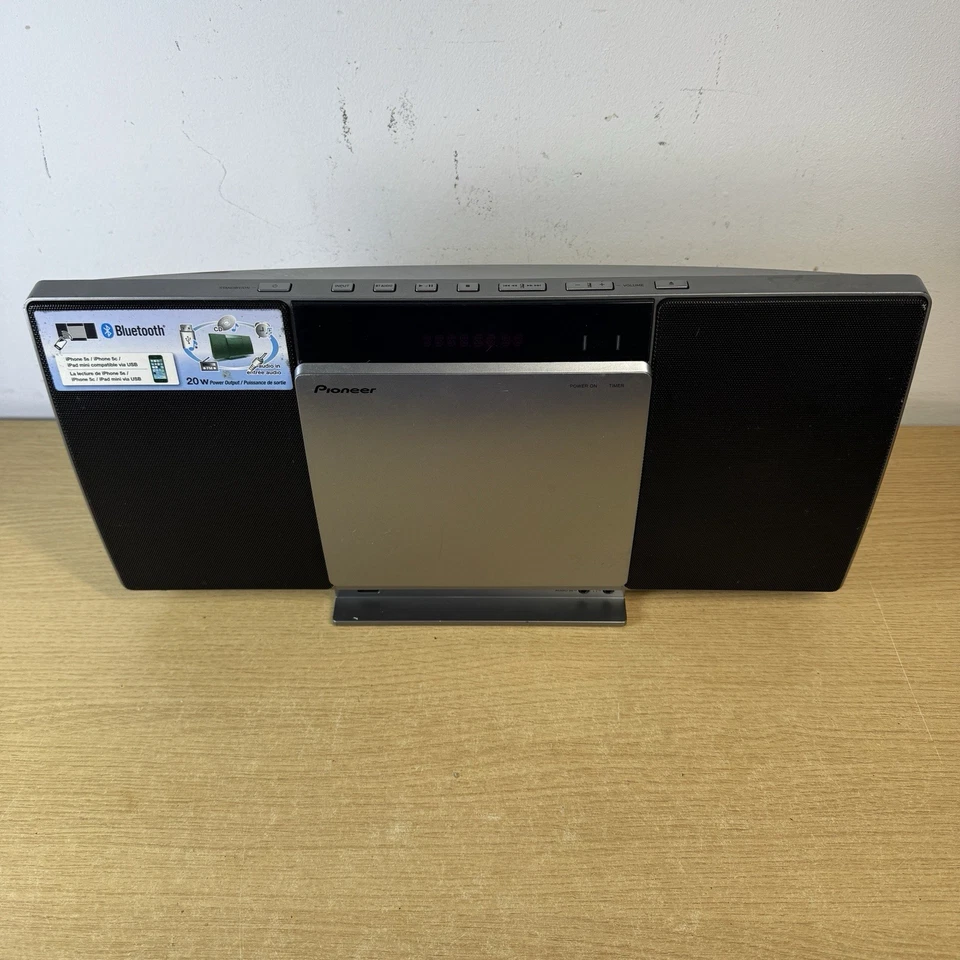 Pioneer X-SMC01BT-S Wireless Flat Panel Hi-Fi System With Power Cable Working - Image 2 of 4