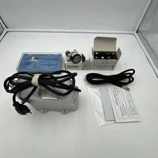 Airbrush Kit w/ Gun,Compressor, Adjustable Valve Gauge, Food Color Kit Untested