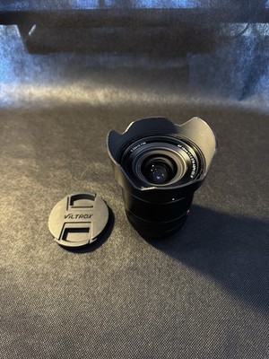Viltrox 13mm f/1.4 Ultraweitwinkel Autofokus Objektiv für Fuji X-Mount - Schwarz