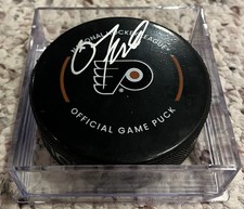 OWEN TIPPETT signed Philadelphia Flyers Official Game Puck NHL autograph