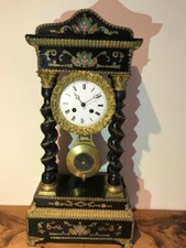 Antico ed Elegante Orologio a Pendolo Impero Intarsiato - Ricondizionato