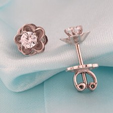 1 Ct Round Cut Simulated Diamond Women Floral Solitaire Stud Earrings 925 Silver