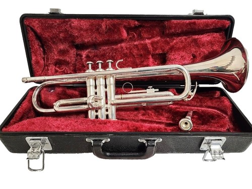 YAMAHA YTR-1310 Trumpet with Hard Case Silver Nickel Mouthpeace | eBay