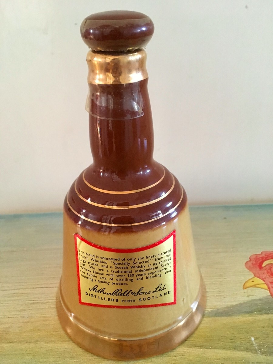 Vintage Bells Blended Scotch Whisky 75cl Bell Decanter
