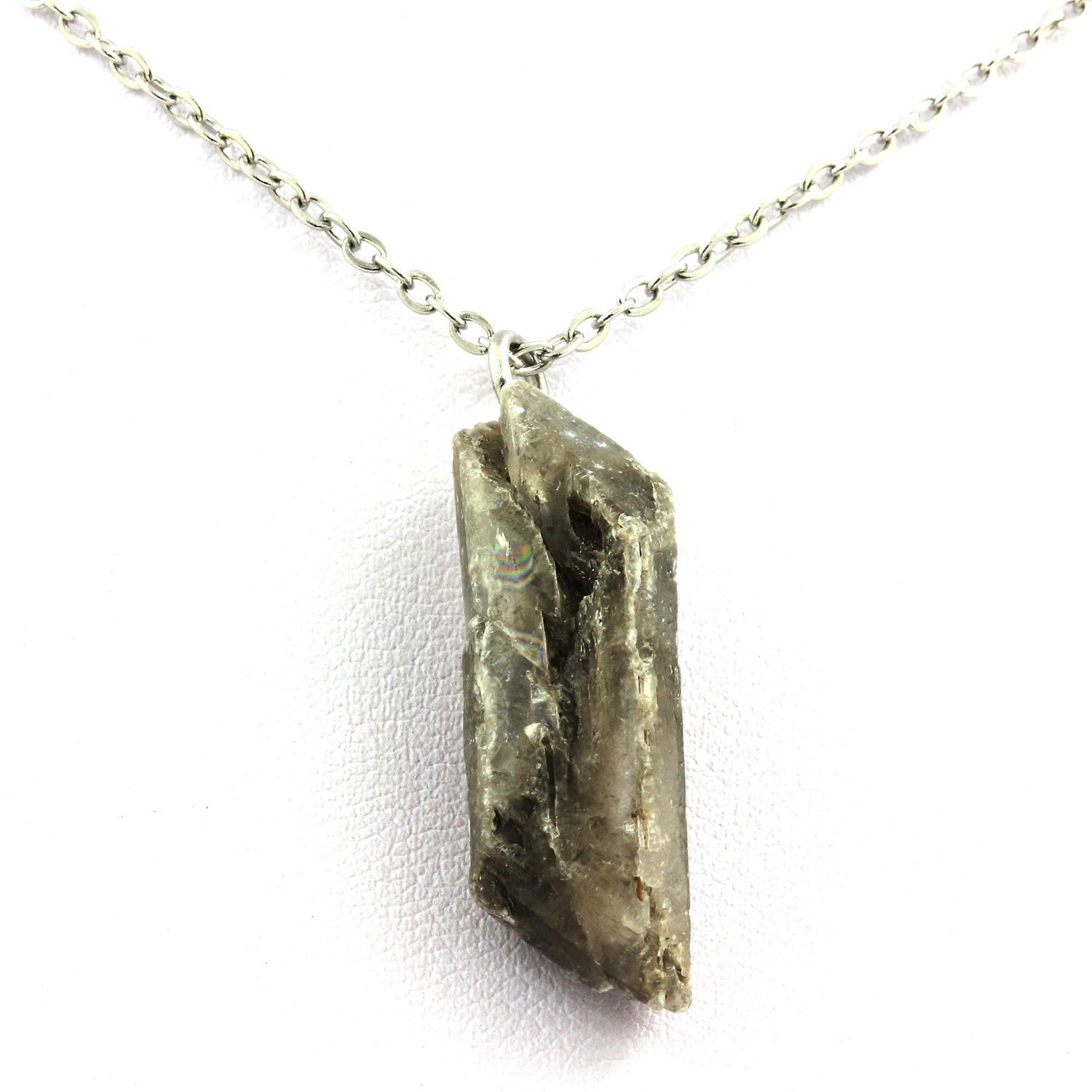 Collier Gypse brut de Marcieu haute qualite mineral Isere 25 carats