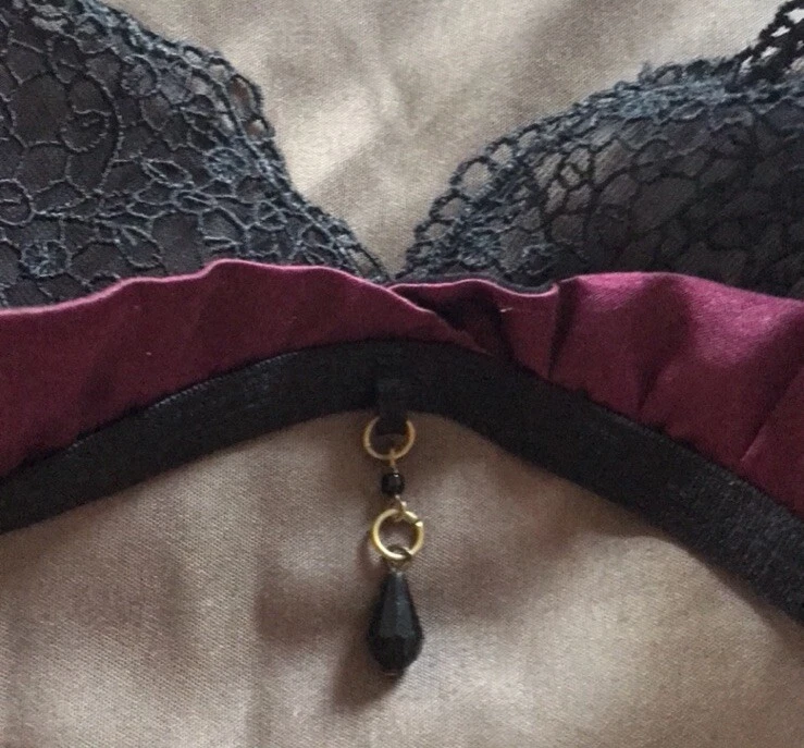 2pc Frederick’s Satin Lace Plum Black Bra & Boyshort Panties Lingerie Intimates - Image 2 of 4