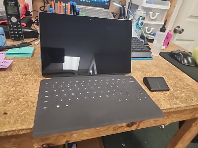 Microsoft Surface 1516 10.6
