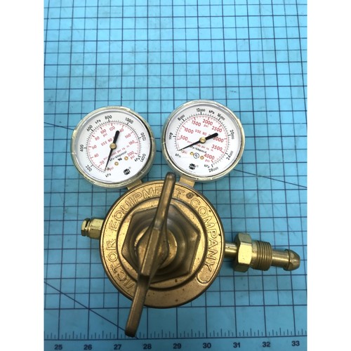 Victor SR 450D Single-Stage Cylinder Regulator 3000 PSI Oxygen Air Inert Gas