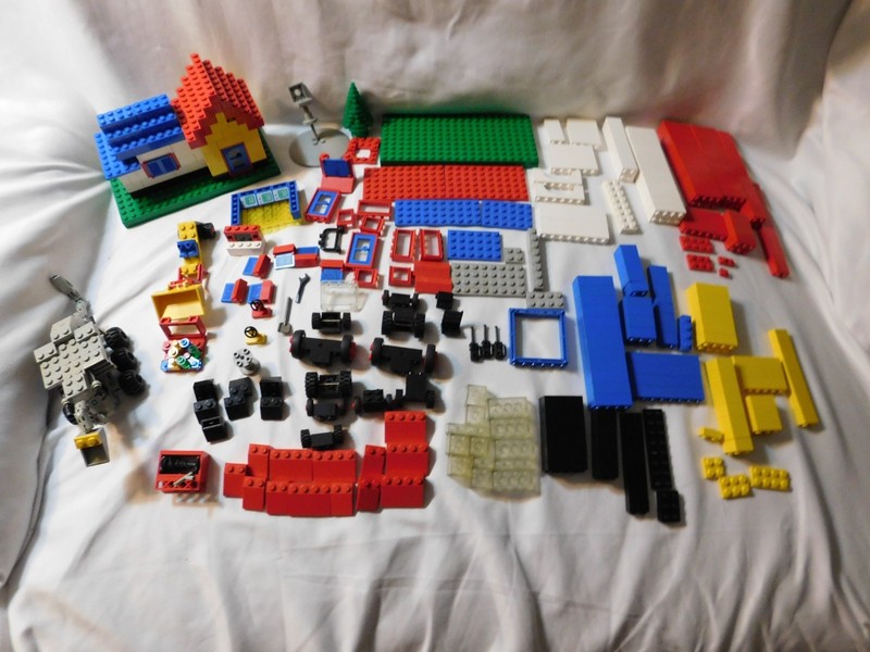 LEGO Brick and Pieces Lot