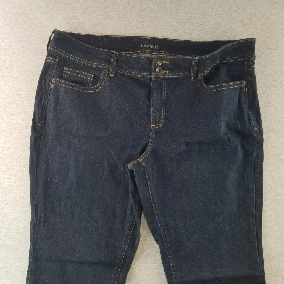 JCP Jeans Women's Sz 20W Dark Blue Wash 99% Cotton Quality Bootcut Classy Rizz - Image 2 of 4