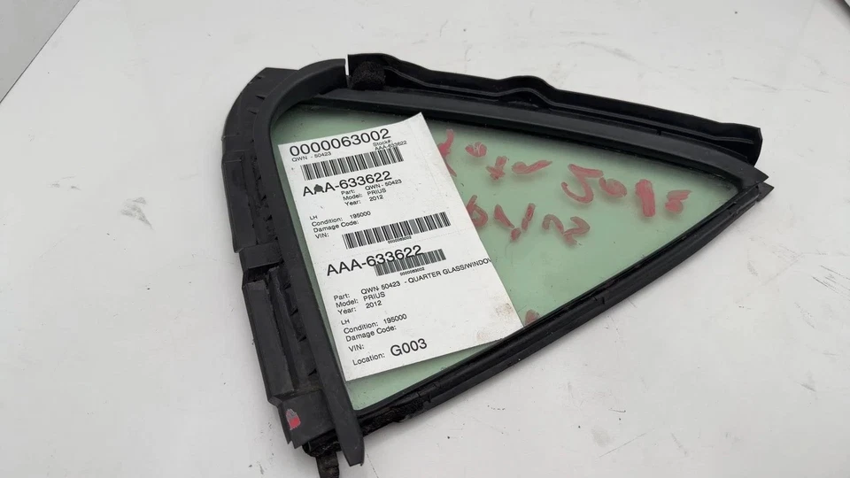 2010-2015 TOYOTA PRIUS Quarter Glass/window Toyota Left - Image 2 of 4