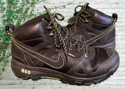 NIKE ACG GORE-TEX: Herren Rongbuk All Terrain Wanderschuhe: sehr guter Zustand: UK 8