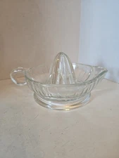 Anchor Hocking 6" Diameter Clear Glass Hand Reamer Citrus Orange Juicer Ribbed 