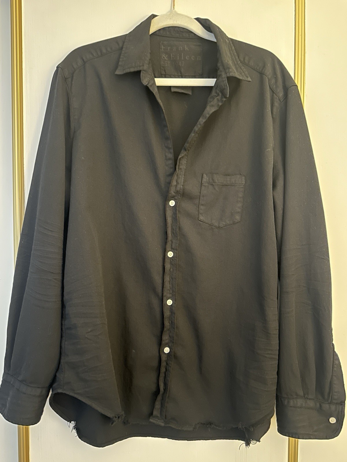 Frank & Eileen Eileen Distressed Black Lightweight Denim Shirt Women’s M