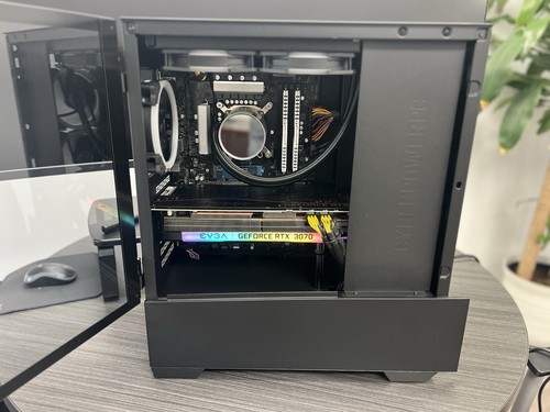CyberPowerPC GamerSupreme - Intel Core i7-12700KF, 16GB RAM, RTX 3070, 1TB SSD - Picture 15 of 18