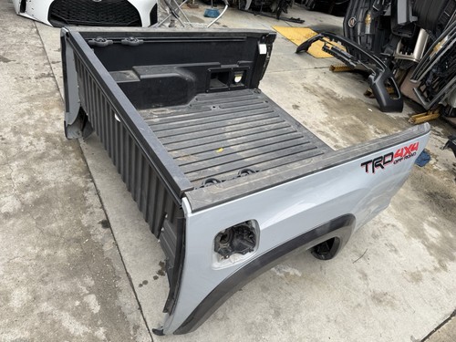 2016-2023 TOYOTA TACOMA 5FT INNER BOX ASSEMBLY W/SIDE PANEL OEM "NO SHIPPING" - Picture 10 of 17