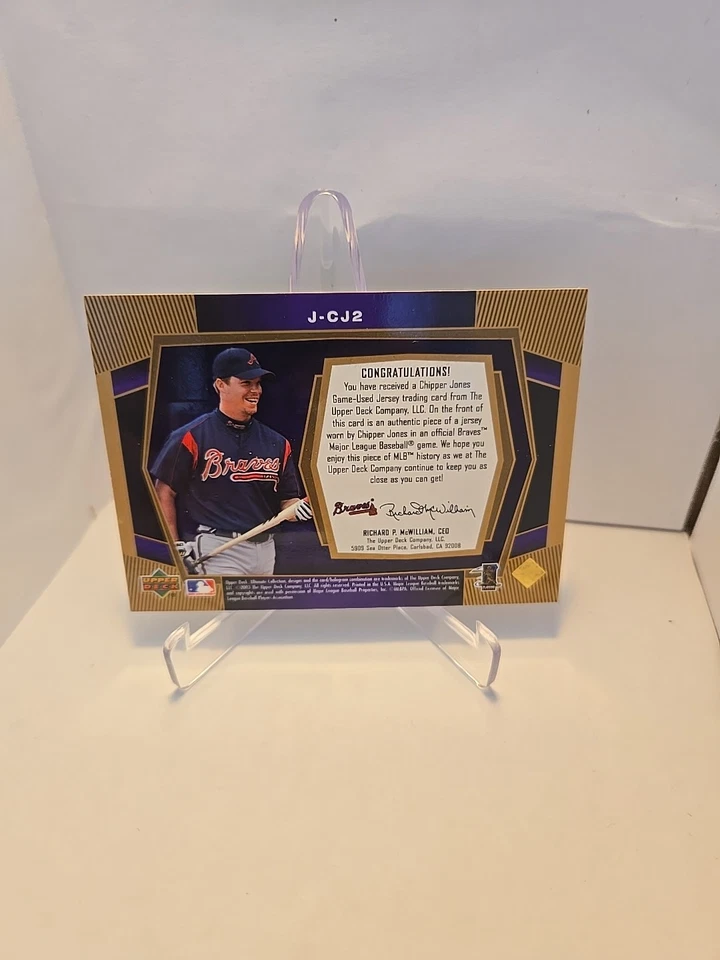 Camisetas de juego Upper Deck Ultimate Collection 2003 4/10 Chipper Jones #J-CJ2 Foto 2 de 2