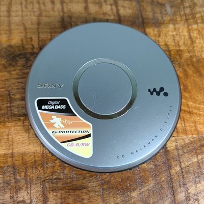 Sony Walkman D-EJ011 CD R/RW Portable CD Player G-Protection Digital Mega Base