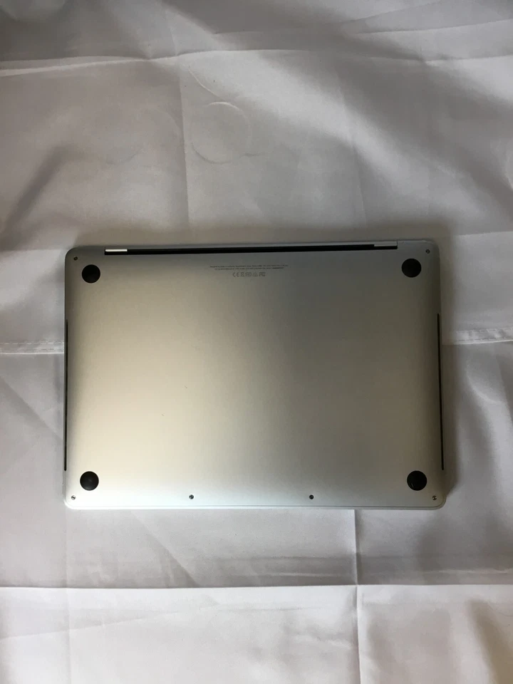 Apple MacBook Pro (M2017) "Core i7" 3.5 GHz 16 GB 1 TB SSD Grade C - Image 3 of 4