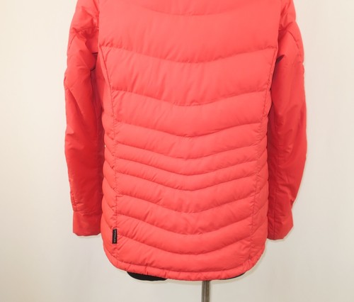 JACK WOLFSKIN MUJER STORMLOCK ALTA CALIDAD PLUMÓN CAPUCHA PARKA talla XL ROJO - Imagen 7 de 10