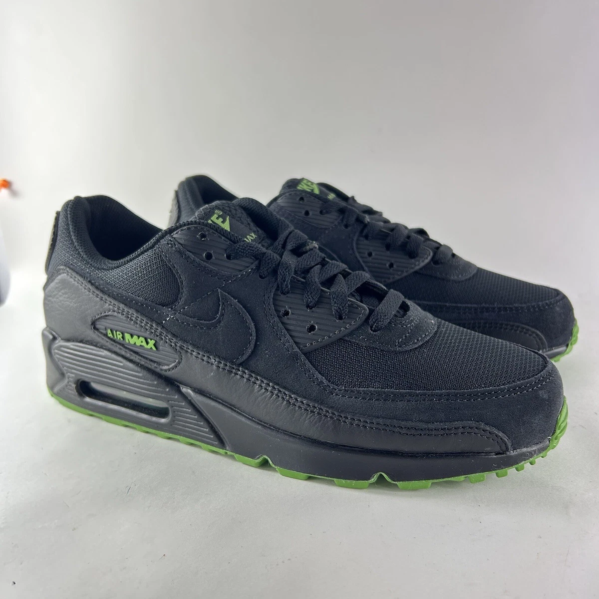 Air max 90 night ops hotsell on feet