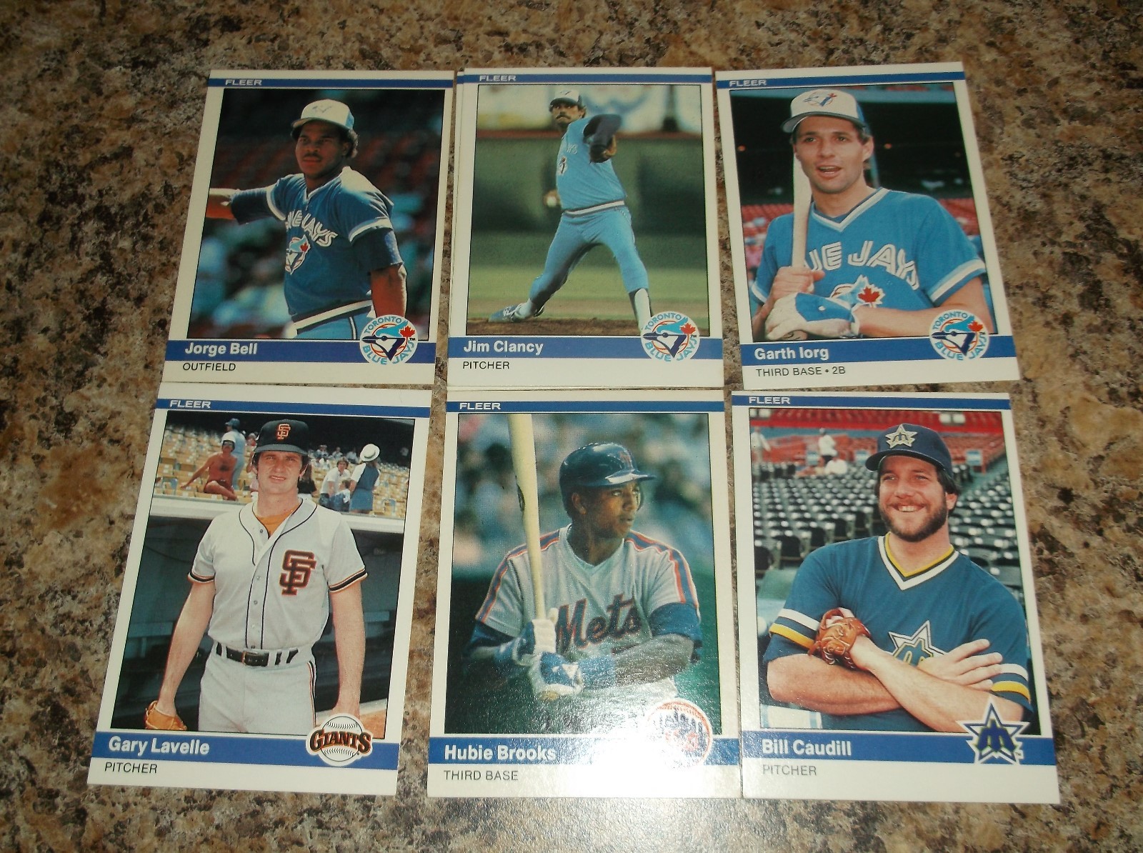 1984 Fleer 148 Bell BELL Toronto Blue Jays Baseball Card