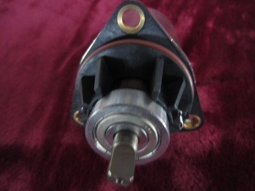 Toyota Verso/ Auris / Yaris 5 speed Actuator Gearshift Selector MOTOR - Picture 4 of 5
