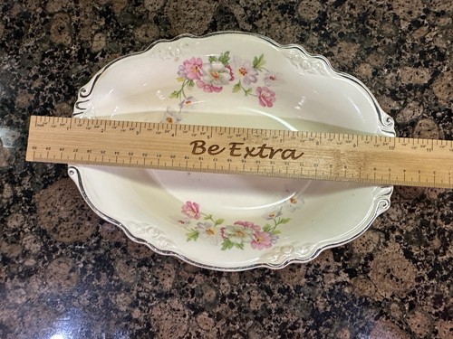 Homer Laughlin Virginia Rose 9-1/4" Oval Serving Bowl, USA - Picture 2 of 4