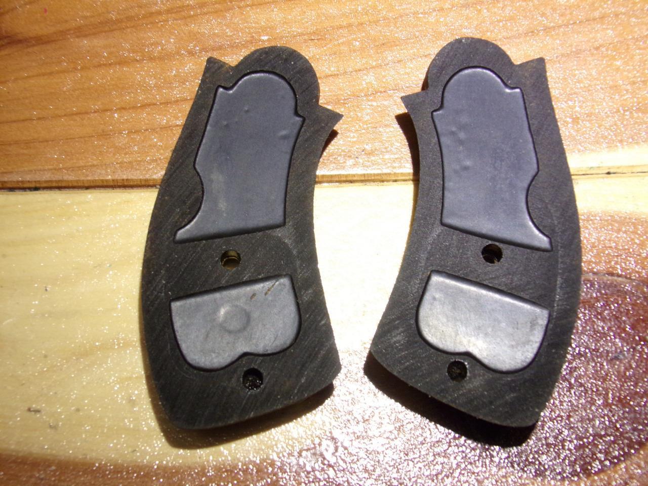 Antique IVER JOHNSON Factory Gun Grips Owls Head Black Powder Small