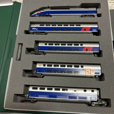 KATO 10-1529 TGV レゾ・デュープレックス sddefault.jpg