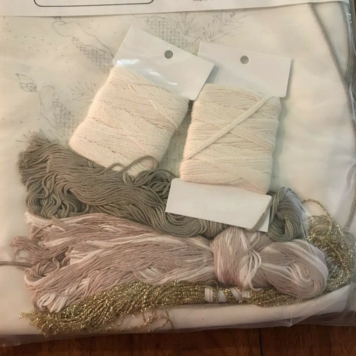 Paragon Candlelight Tablecloth Kit Christmas 6848 Oblong 59" x 90" NOS - Picture 4 of 7