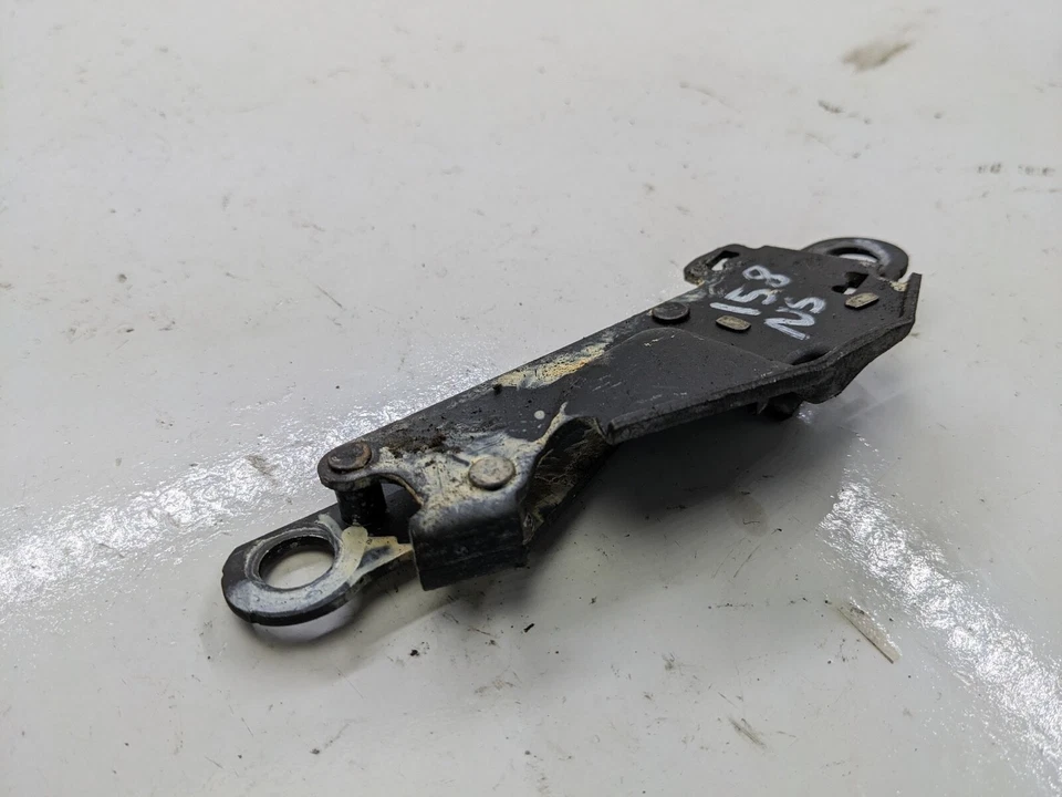 MERCEDES SL500 R230 2002 LEFT FRONT ROOF LOCK MECHANISM 2307900177 - Image 2 of 4