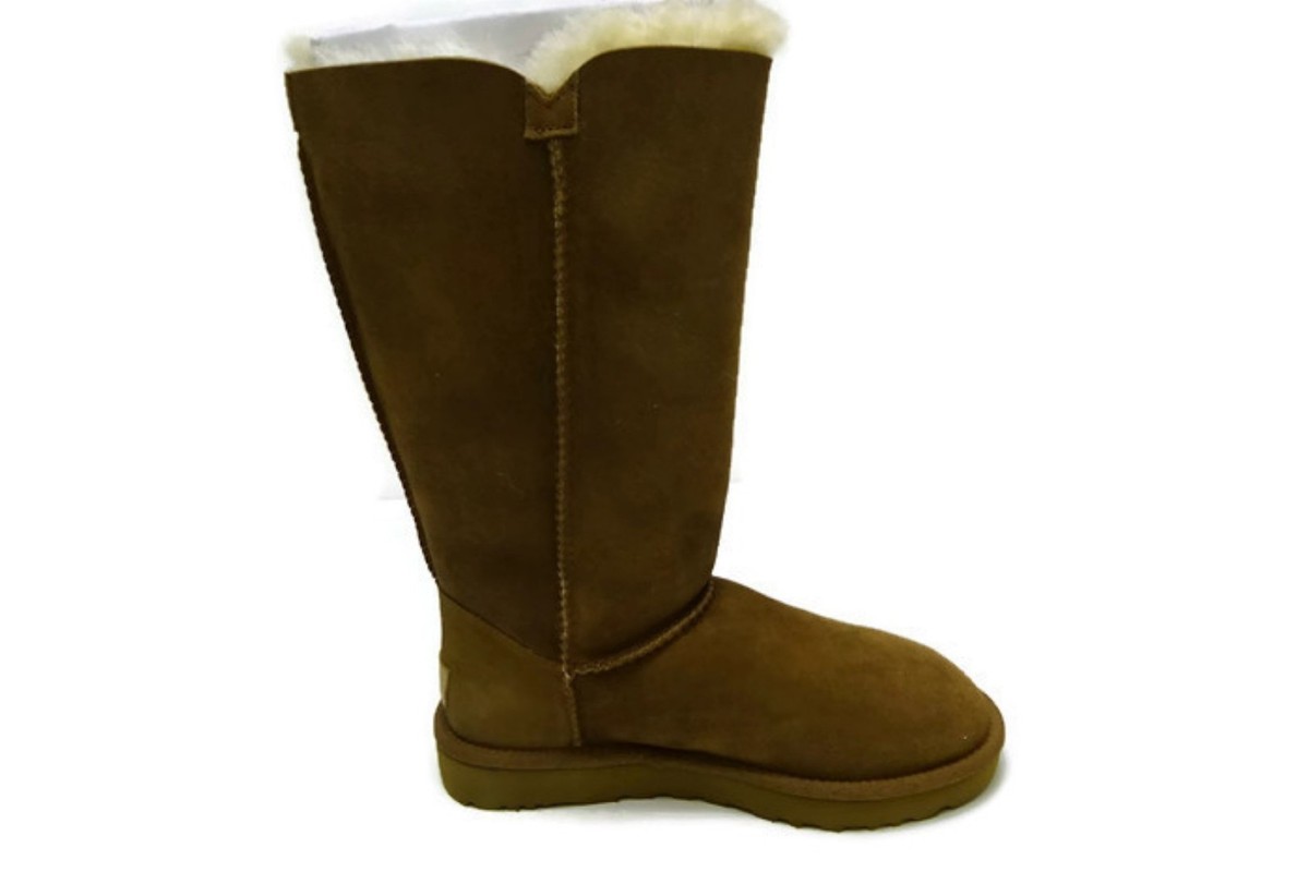 UGG Australia Women's Bailey Button Triplet II Boot