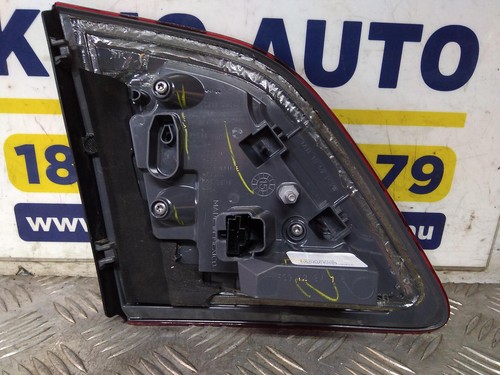 MERCEDES GLE CLASS REAR GARNISH TAILGATE LAMP (RH SIDE), W166, WAGON, LED TYPE, - Picture 2 of 2