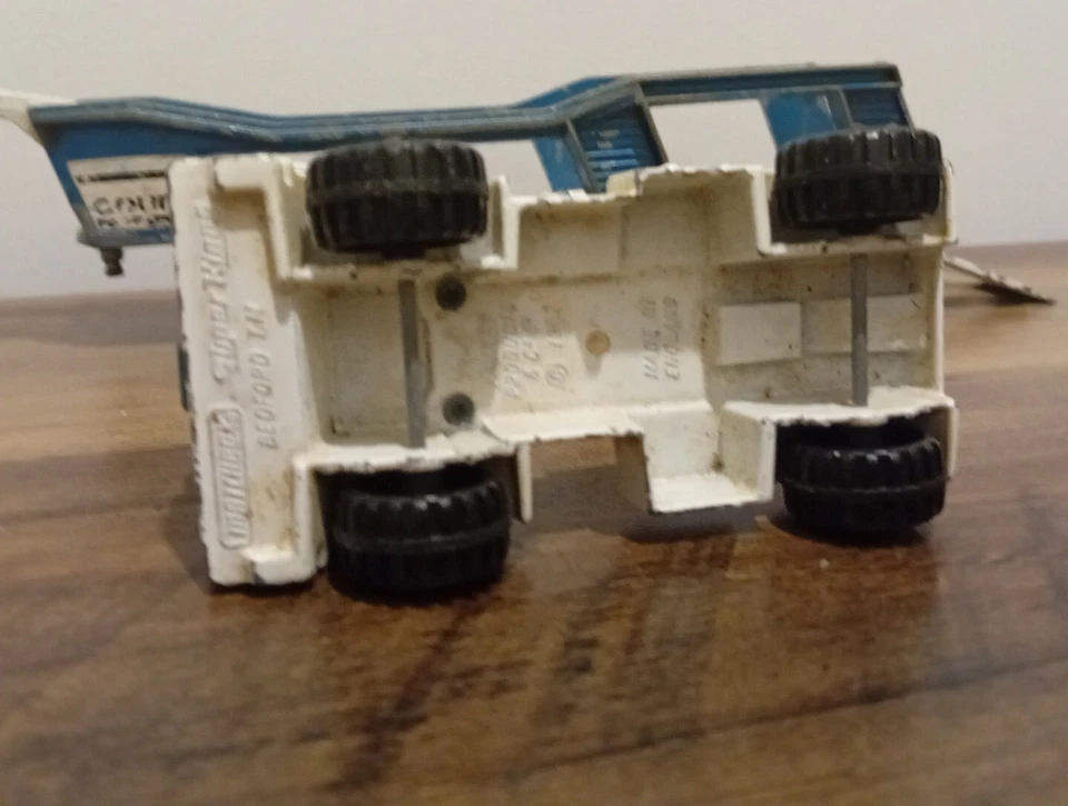 MATCHBOX SUPERKINGS K10 BEDFORD TRANSPORTER Foto 3 de 4