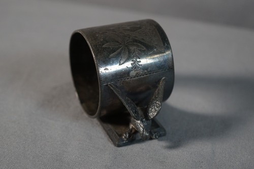 Antique Rogers. Bro Victorian Silver Plate Winged Birds Napkin Ring/Holder - Picture 3 of 14