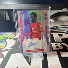 Topps Finest Premier League 2026 Bendito Mantato Manchester United Auto RC