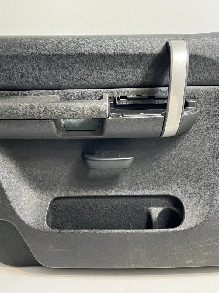 🔥2007 2008 2009 Chevrolet Silverado GMC Sierra Door Panel LEFT DRIVER BLACK OEM - Image 3 of 4