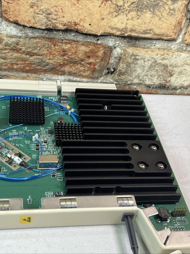 Cisco Model: 15454-OC48-ELR 1560.61 Extended Long Reach (ELR) Interface Card - Picture 4 of 7