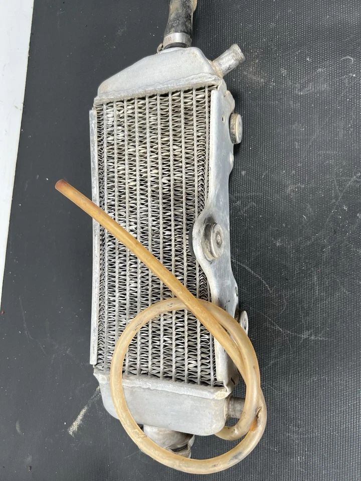 Juego de radiadores izquierdo y derecho Ktm 250 300 Xc Exc 1998-2007 Foto 2 de 4