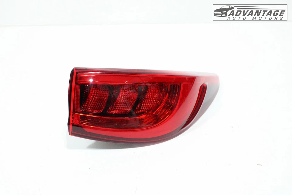 2017-2019 INFINITI QX30 LUZ TRASERA EXTERIOR DERECHA LUZ TRASERA LÁMPARA OEM Foto 2 de 4