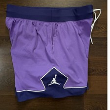 Nike Women's Sz XL Jordan Jumpman Diamond Basketball Loose Fit Short DZ3353-542