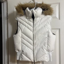 Polar Edge Women’s Med Puffer Vest Ivory Cream, Removable Hood & Faux Fur Trim