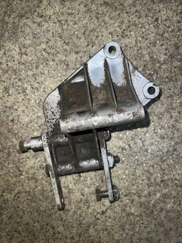 BMW 5 E34 Motorlager Vorne 1716025 2.50 Petrol 125kw 1990 33970006