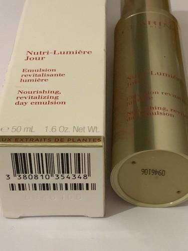 Clarins Nutri-Lumiere Jour Revitalizing 1.6-ounce Day Emulsion BNWB - Picture 3 of 9